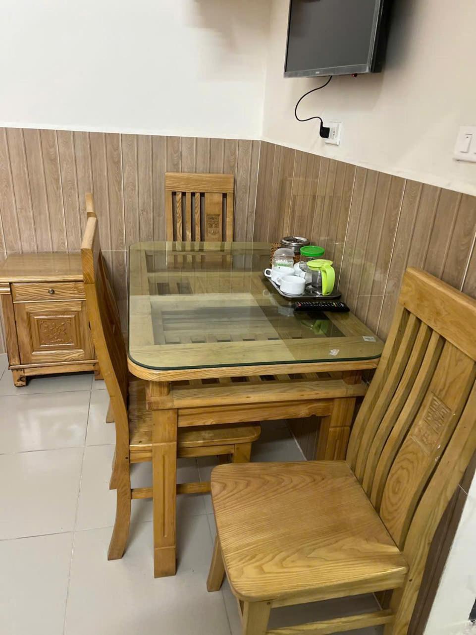 Khach San Thai Son Duong Dong Exterior foto